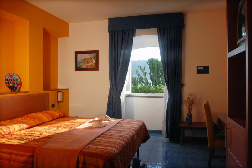 Hotel La Tonnara Procida Esterno foto