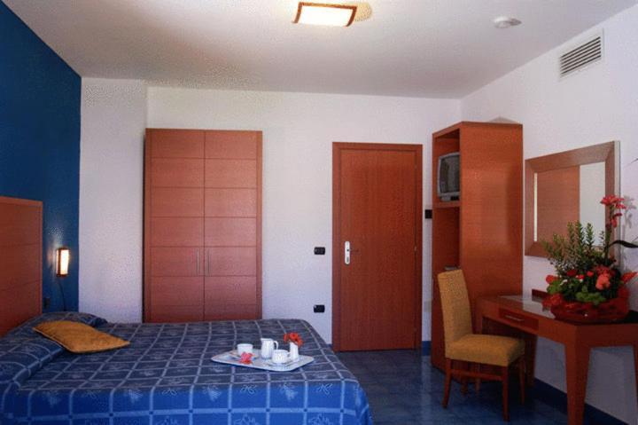 Hotel La Tonnara Procida Esterno foto