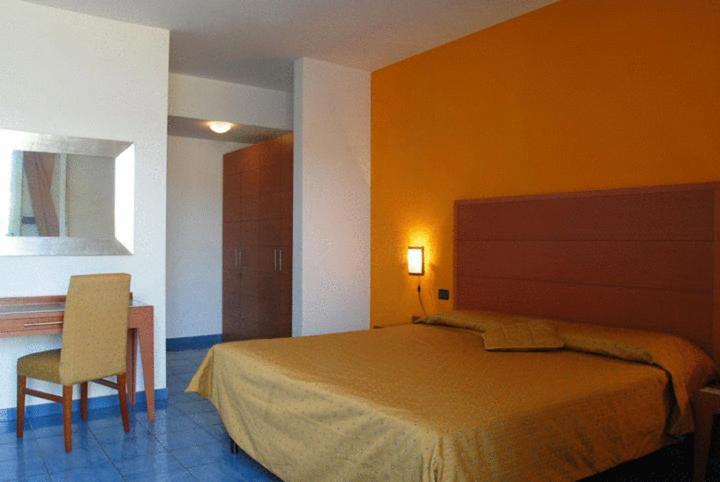 Hotel La Tonnara Procida Esterno foto