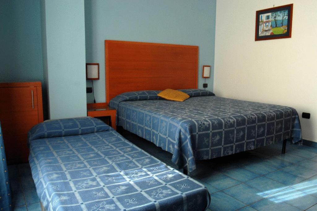 Hotel La Tonnara Procida Esterno foto